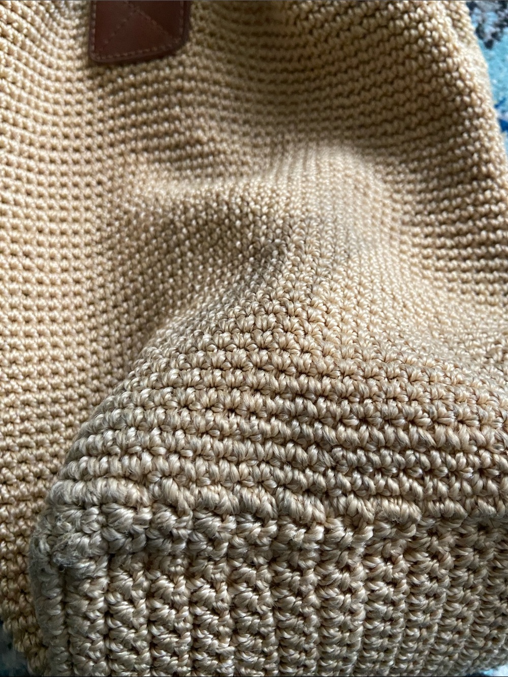 The Sak Crochet Woven Shoulder Bag Tan Boho Hobo Purse Leather Trim Handbag - Picture 9 of 9
